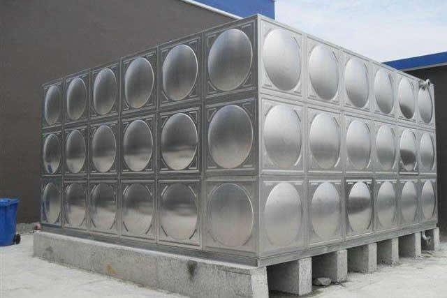 不銹鋼水箱、玻璃鋼水箱、鍍鋅鋼板水箱